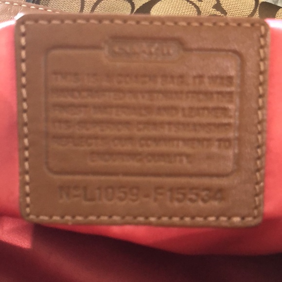 Coach bag! Gently loved in good condition! - Picture 5 of 9